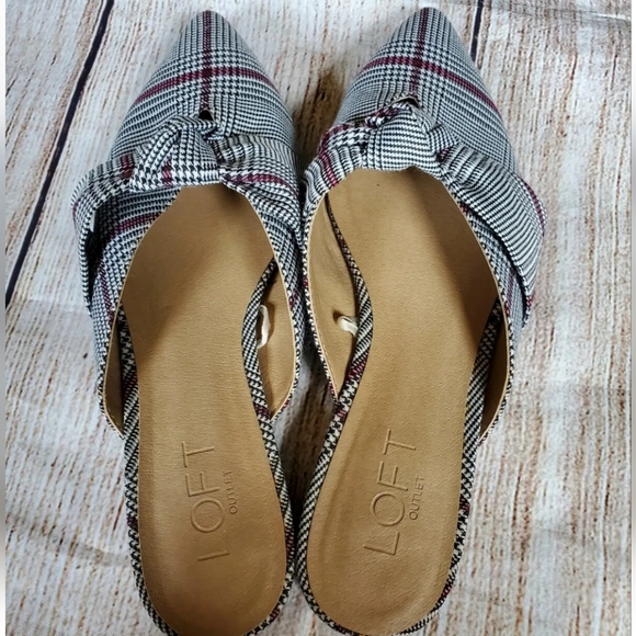 LOFT Plaid Pointed Toe Flats Size 6 - Picture 2 of 6